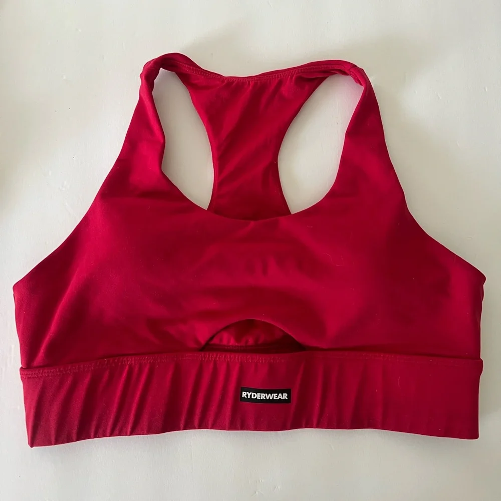 RYDERWEAR RED BASE RACER BACK SPORTS BRA Size M.